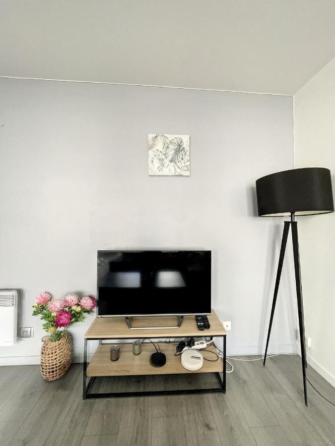 City & Cosy, Lyon Charcot- Wifi - Lave Linge - Balcon - Parking المظهر الخارجي الصورة