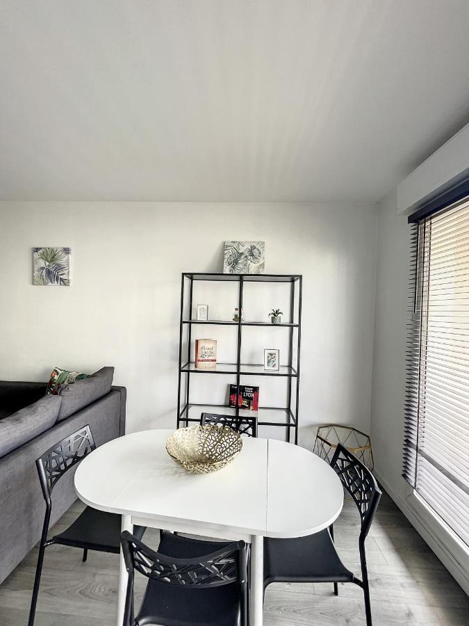 City & Cosy, Lyon Charcot- Wifi - Lave Linge - Balcon - Parking المظهر الخارجي الصورة