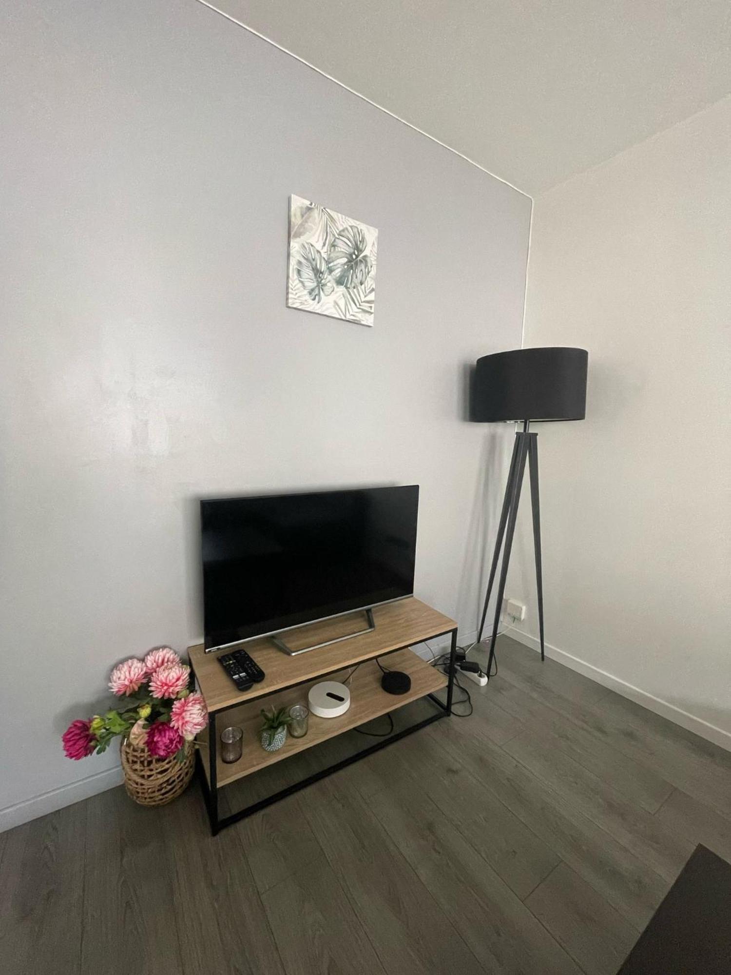 City & Cosy, Lyon Charcot- Wifi - Lave Linge - Balcon - Parking المظهر الخارجي الصورة