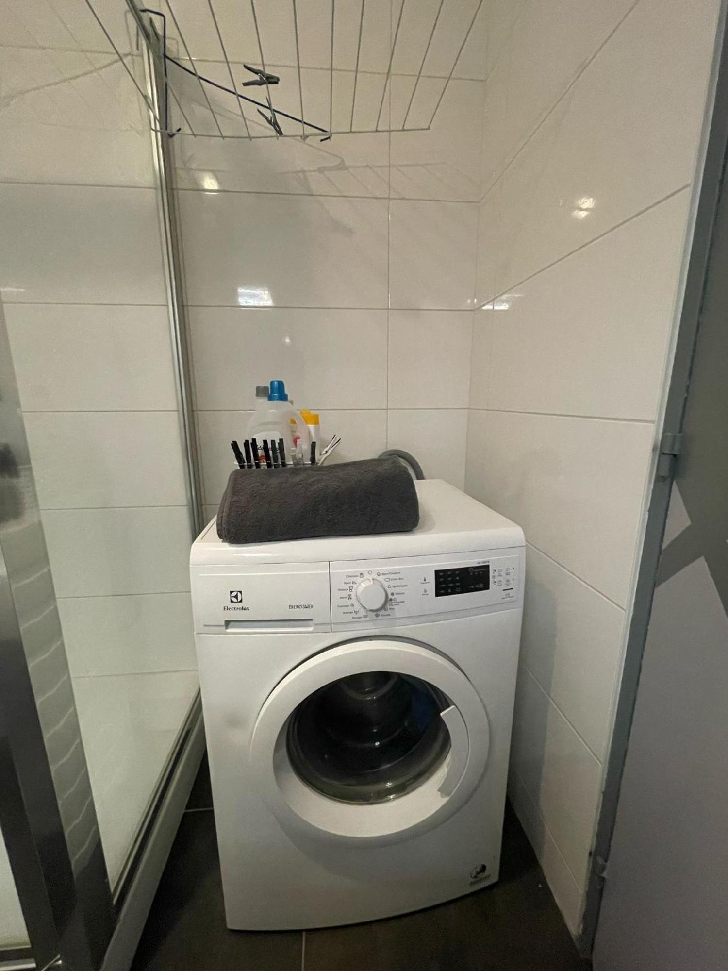 City & Cosy, Lyon Charcot- Wifi - Lave Linge - Balcon - Parking المظهر الخارجي الصورة
